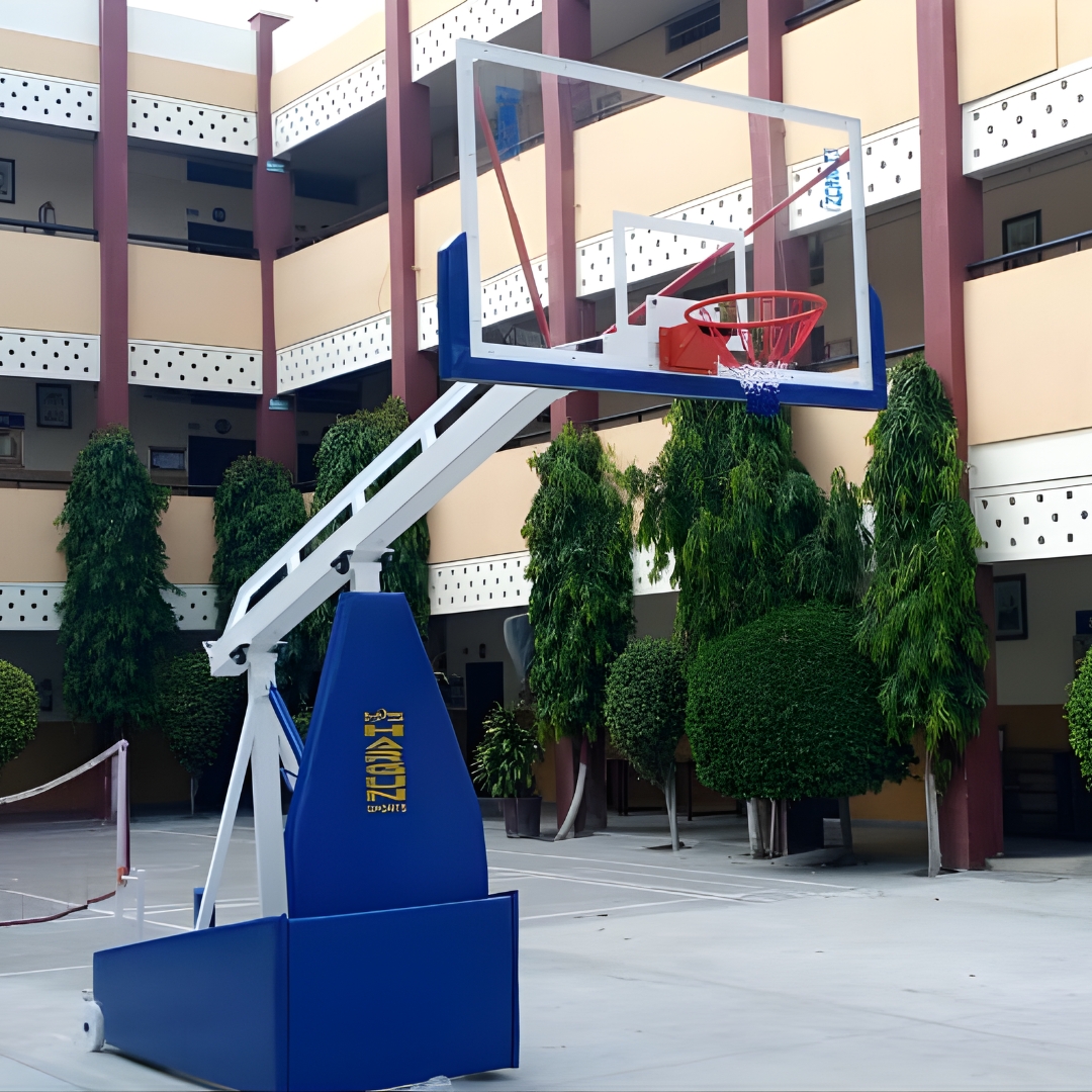 Basketball Pole Movable